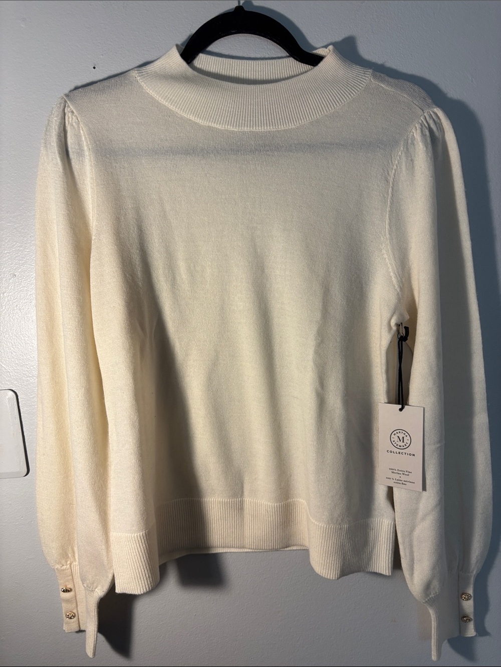 NWT 100% Merino wool Martha Stewart Collection Cream Mock Neck wool Button cuffs